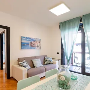 Apartment Dock Of The Bay Genova: Waterfront With Porto Antico Views, Genoa
