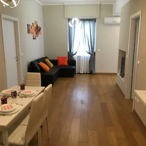 Apartment Cooper, Genoa