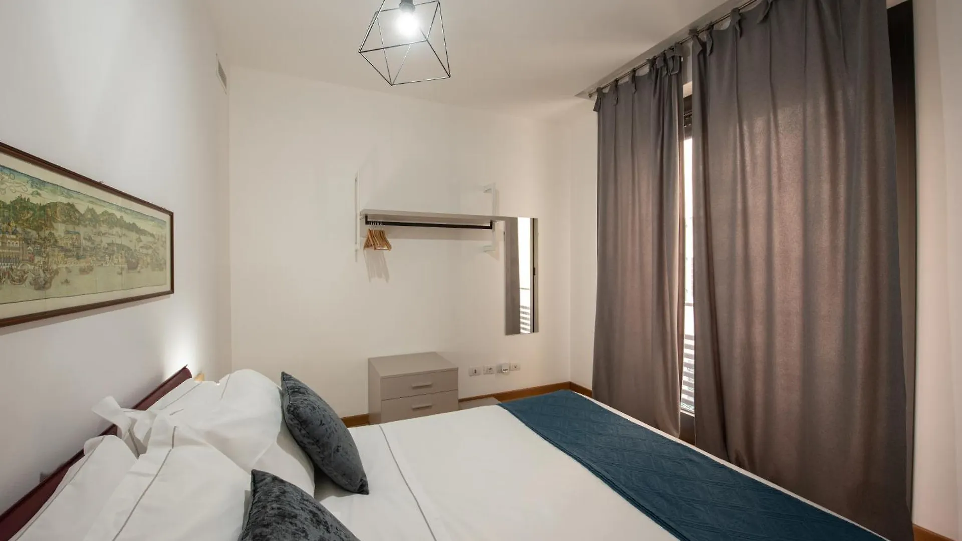 U Genova Apartment